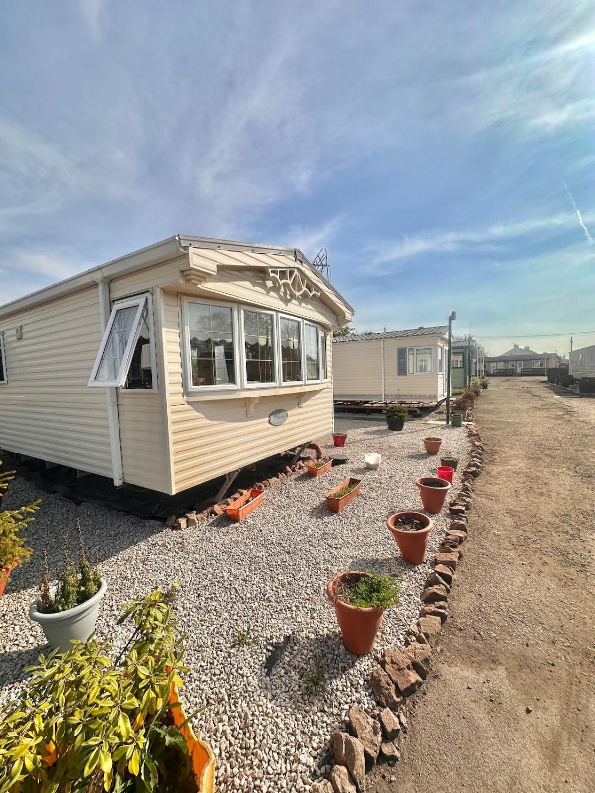 Willerby Granada 2-Bedroom Caravan, Glasgow Uddingston Exteriér fotografie